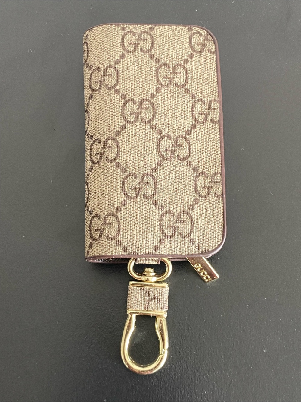Gucci Brown Beige GG Supreme Key & Card Holder with Gold Hardware